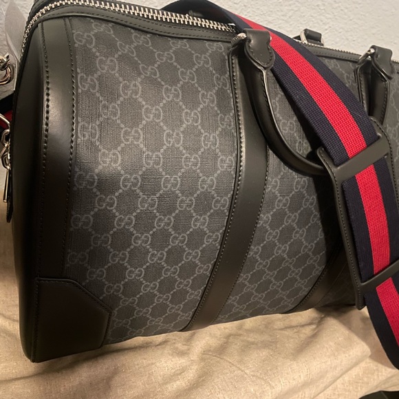 Gucci duffle bag - Picture 3 of 5